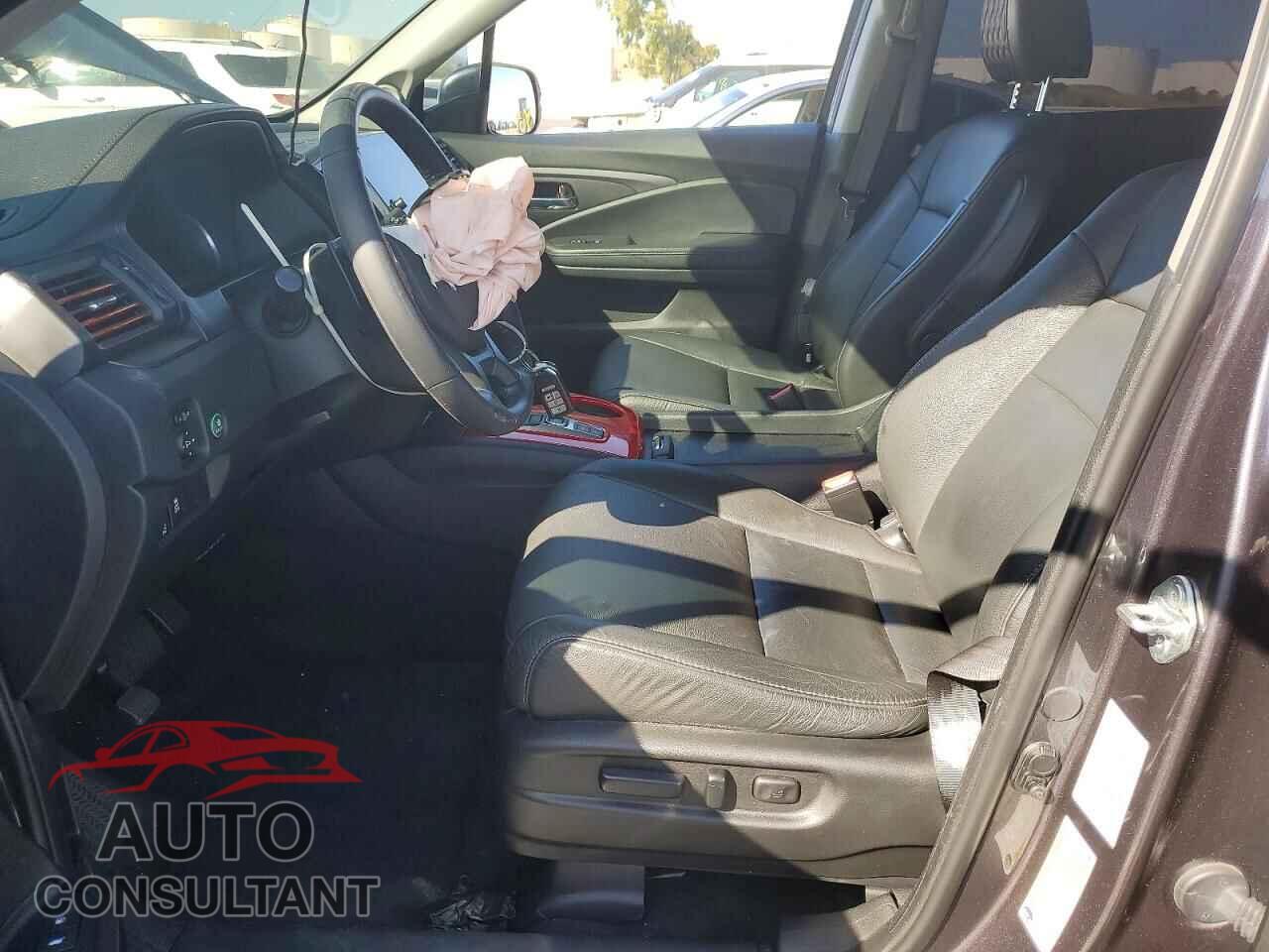 HONDA PILOT 2021 - 5FNYF5H22MB018284