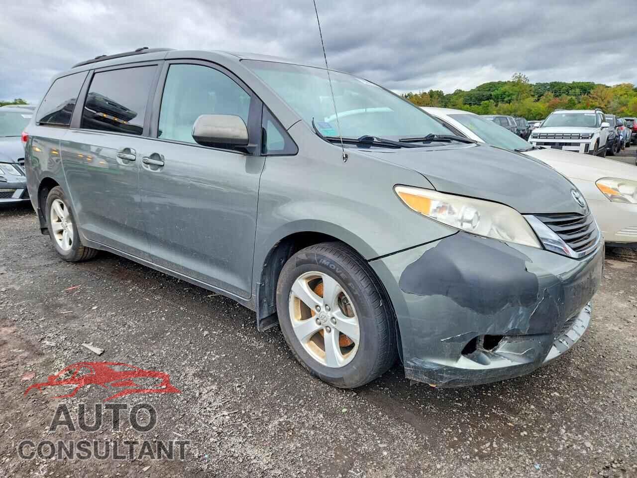 TOYOTA SIENNA 2011 - 5TDKK3DC3BS079043