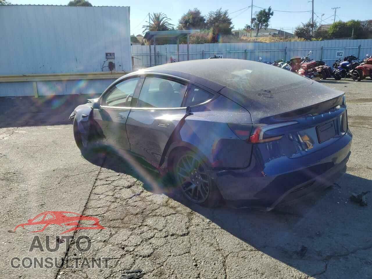 TESLA MODEL 3 2024 - 5YJ3E1EA2RF744087
