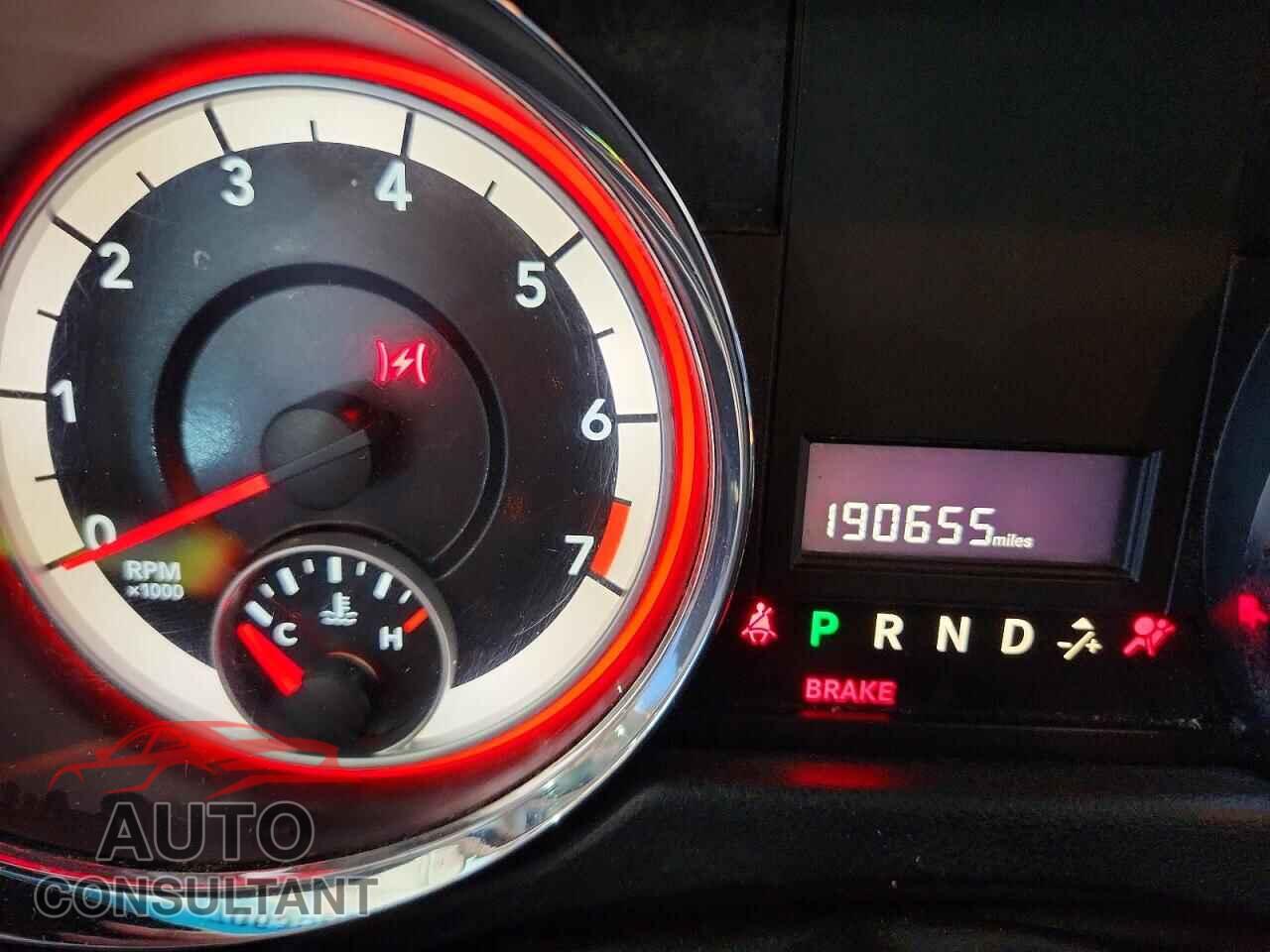 DODGE CARAVAN 2013 - 2C4RDGBG9DR799187