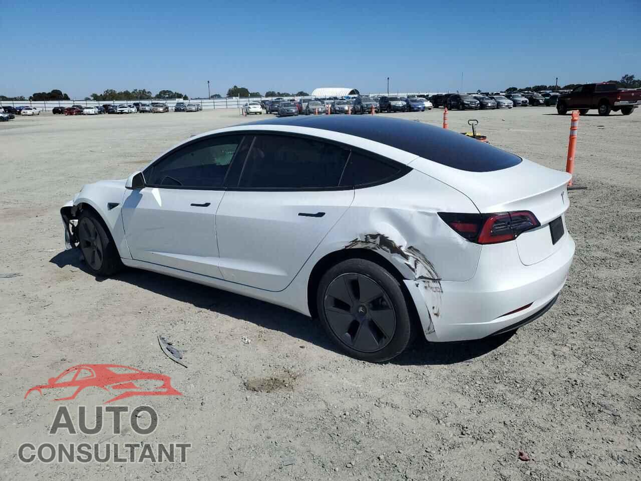 TESLA MODEL 3 2023 - 5YJ3E1EB8PF609640