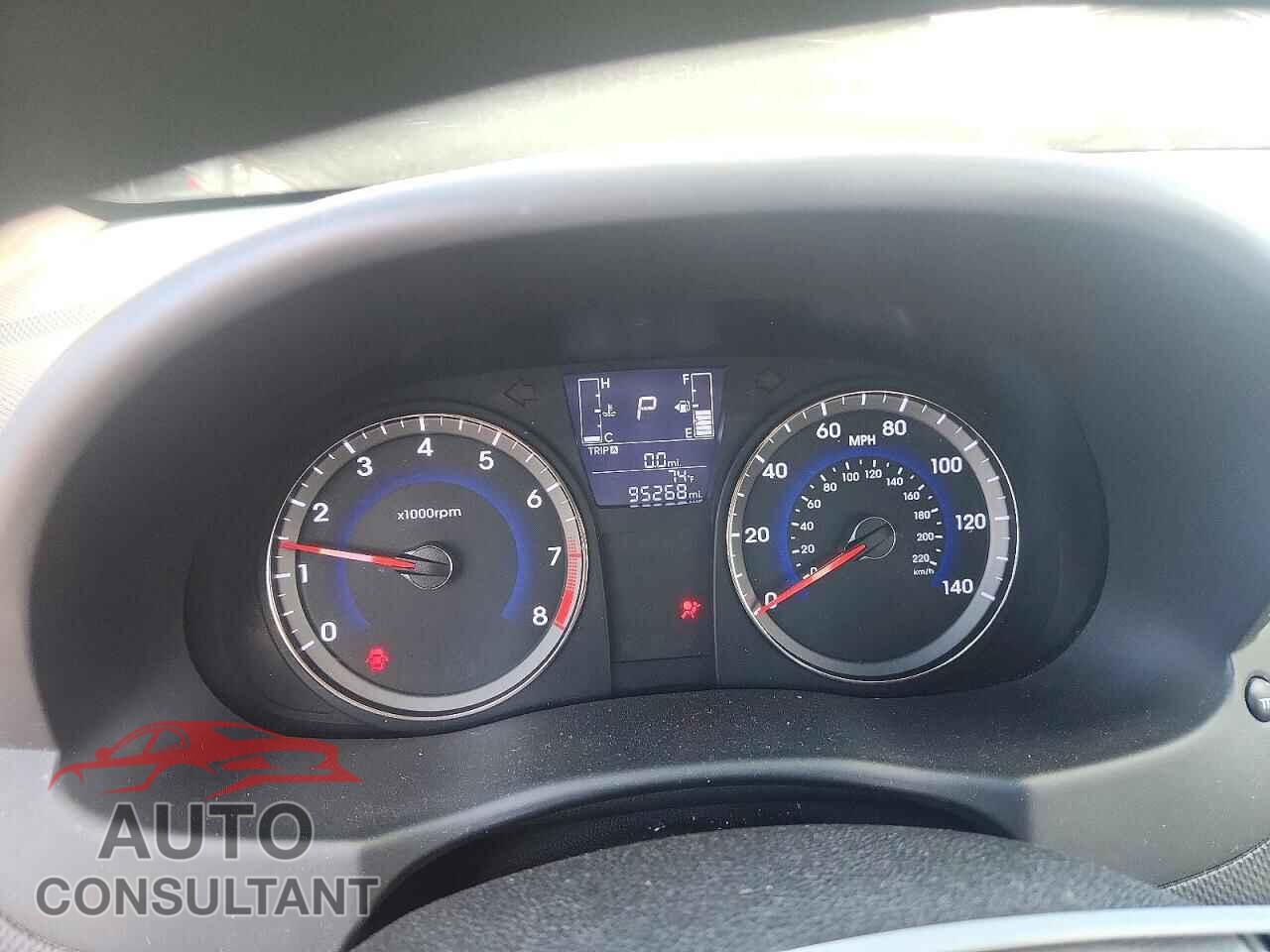 HYUNDAI ACCENT 2017 - KMHCT4AE9HU355495