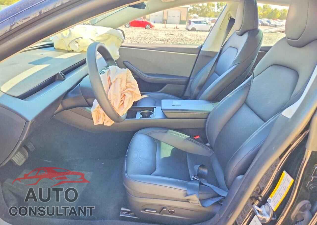 TESLA MODEL 3 2025 - 5YJ3E1EA2SF054524