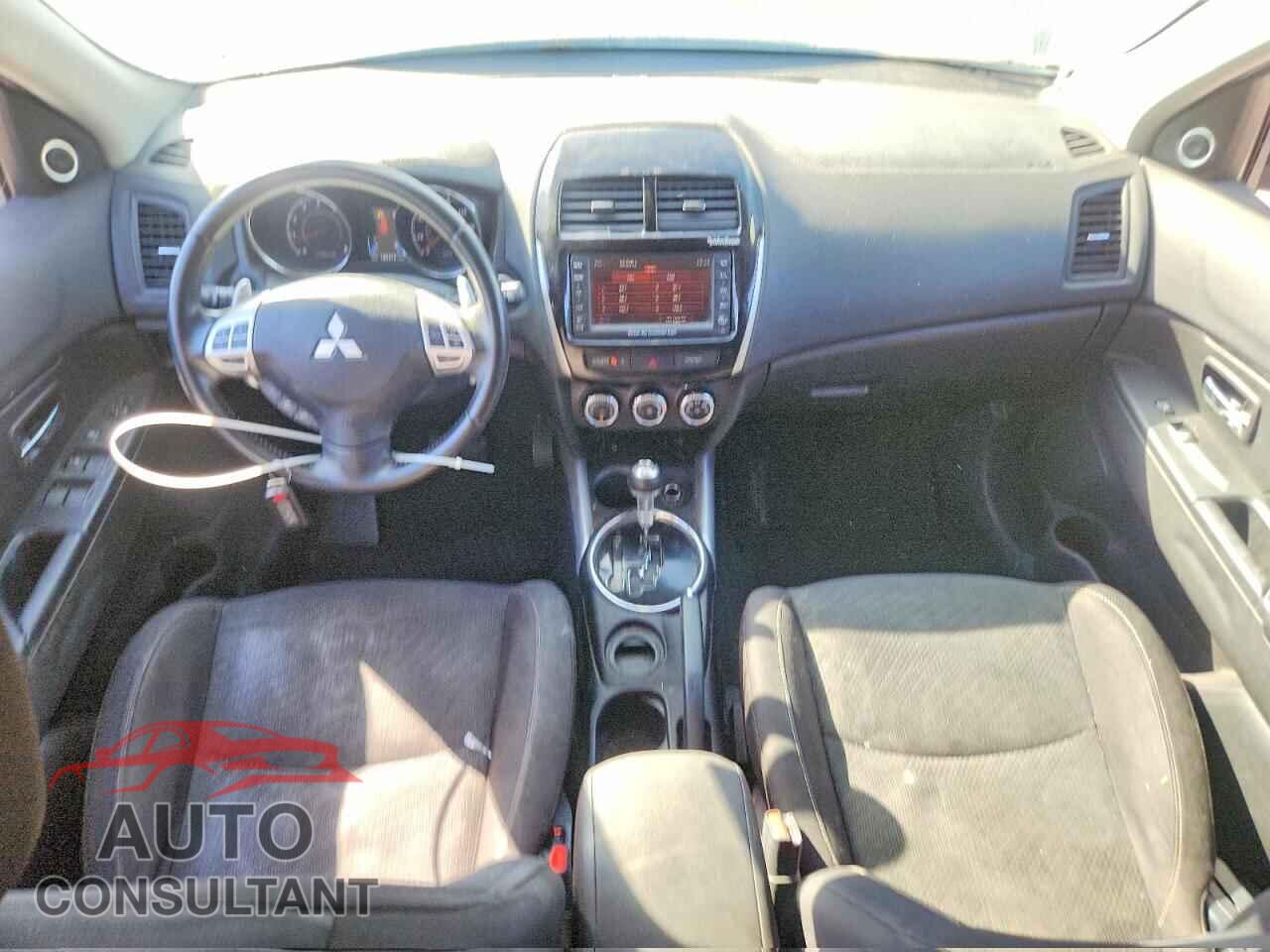 MITSUBISHI OUTLANDER 2013 - 4A4AP4AU1DE006836