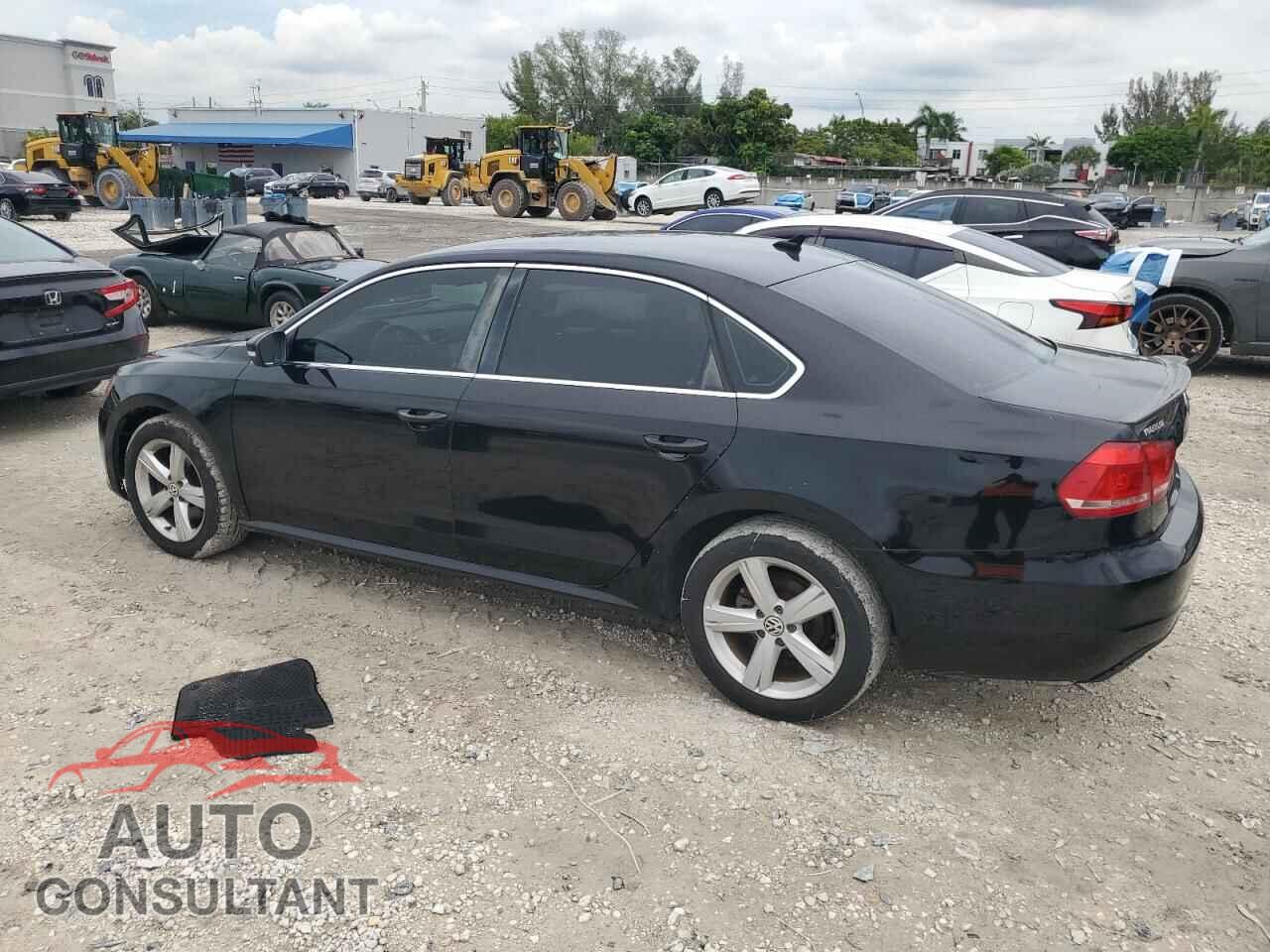 VOLKSWAGEN PASSAT 2013 - 1VWBP7A32DC015140