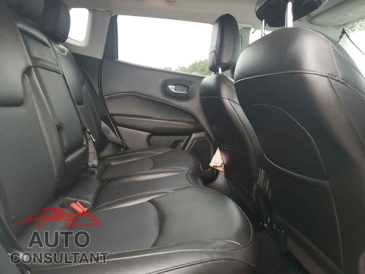 JEEP COMPASS 2020 - 3C4NJDCB8LT118263