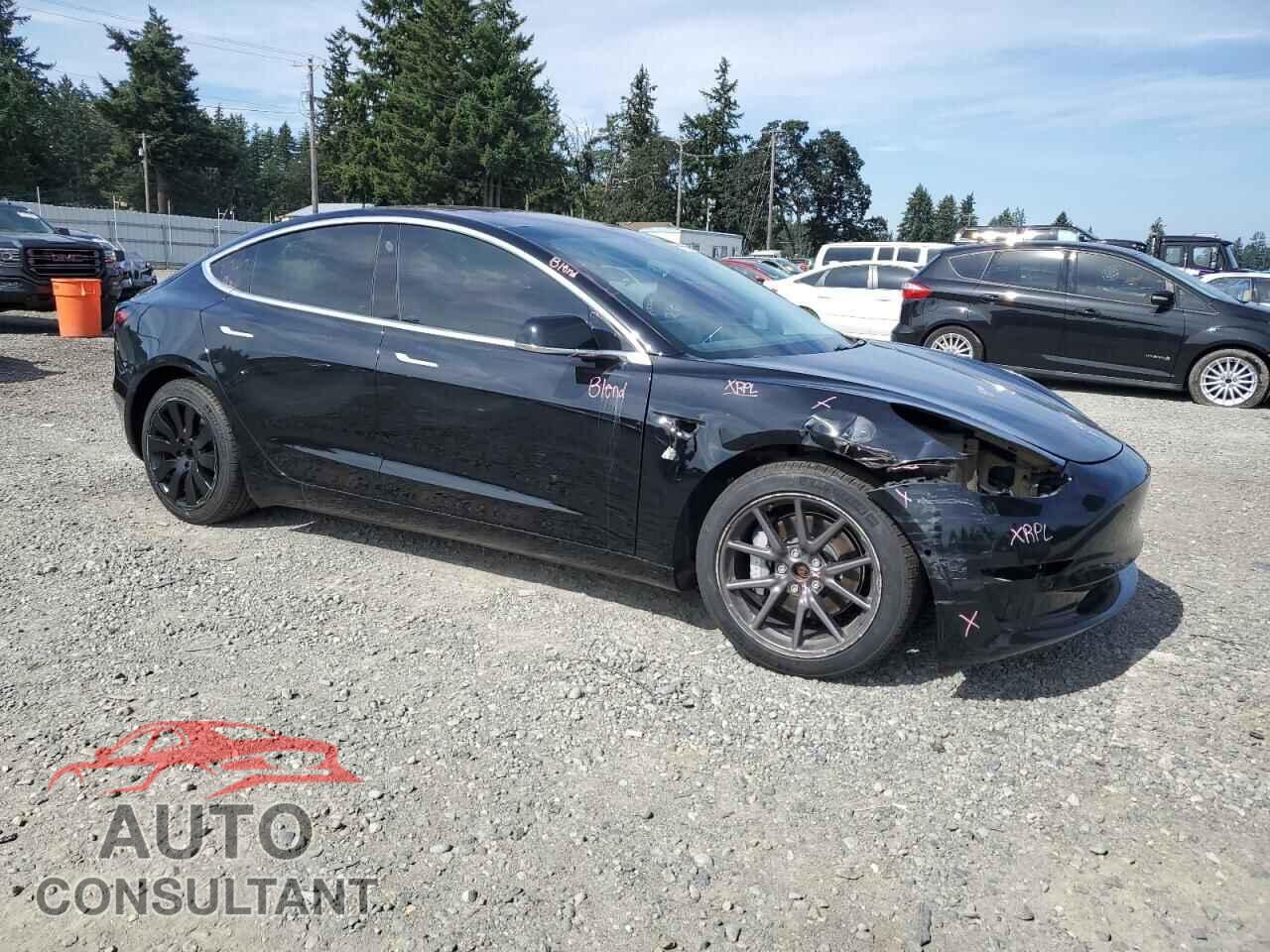 TESLA MODEL 3 2019 - 5YJ3E1EB0KF199098