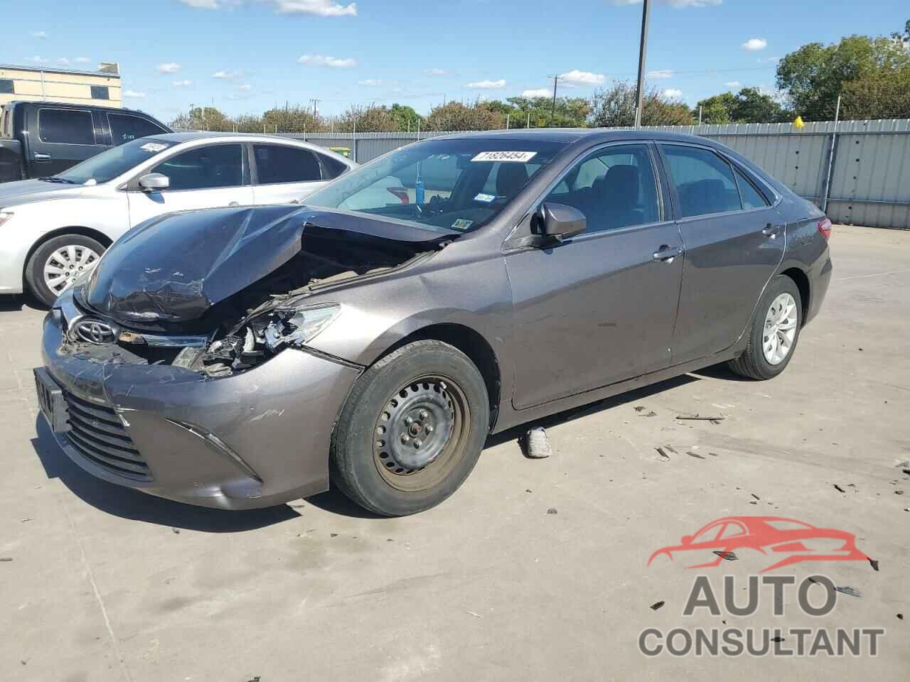 TOYOTA CAMRY 2016 - 4T4BF1FK5GR567511
