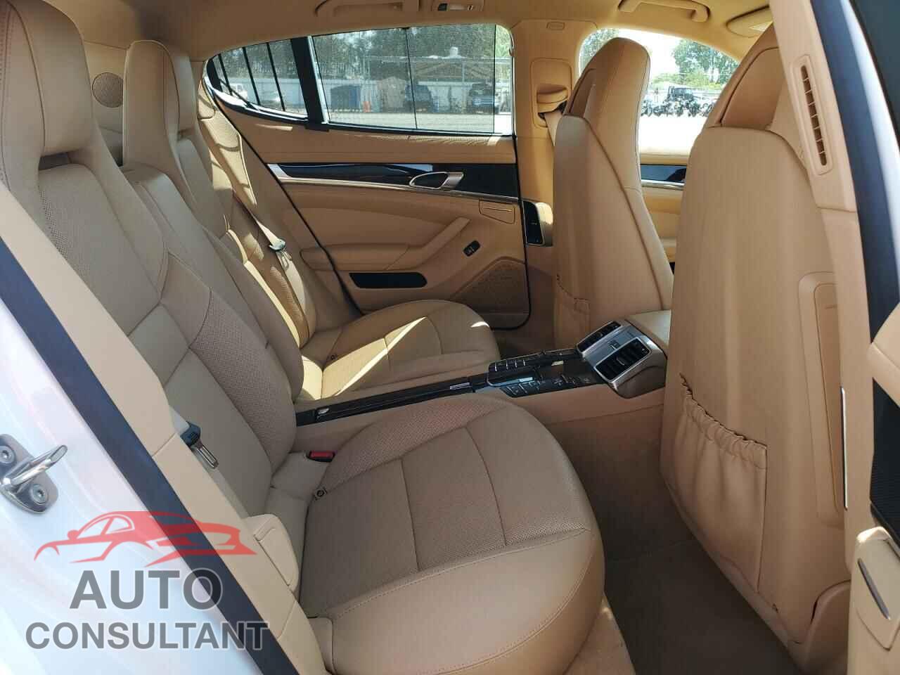PORSCHE PANAMERA 2014 - WP0AD2A7XEL044447