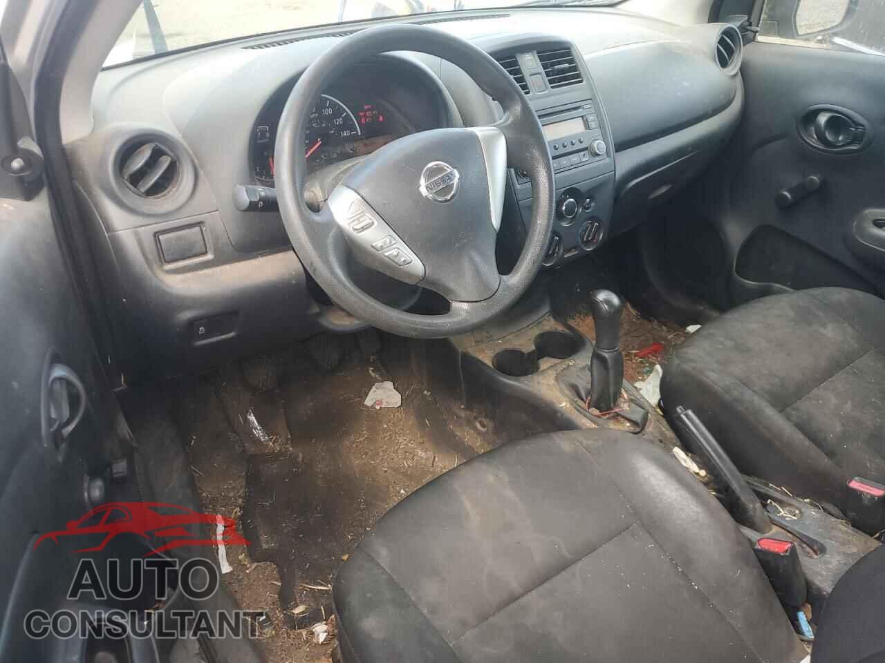 NISSAN VERSA 2015 - 3N1CN7AP3FL960253