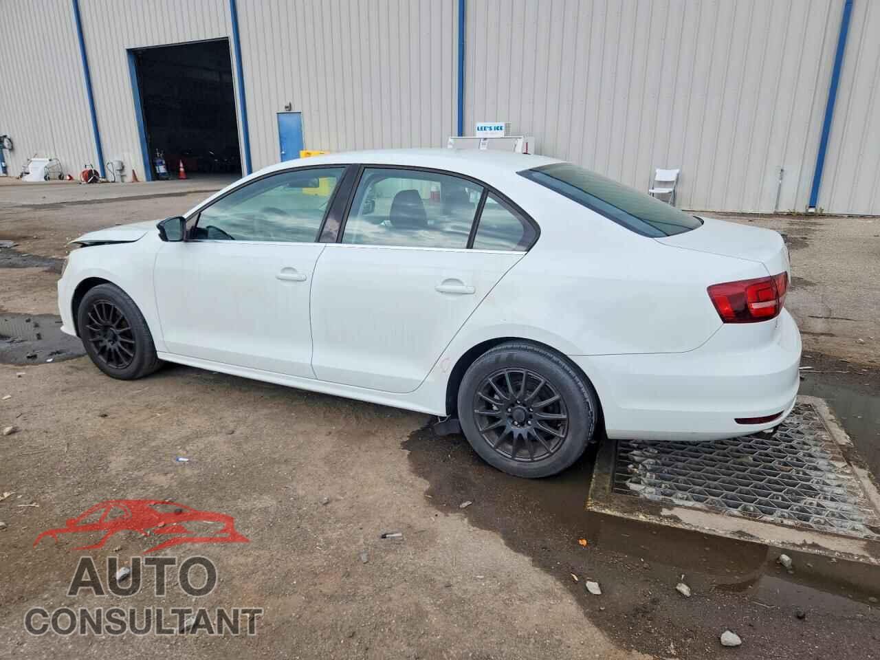 VOLKSWAGEN JETTA 2017 - 3VW2B7AJ8HM241667