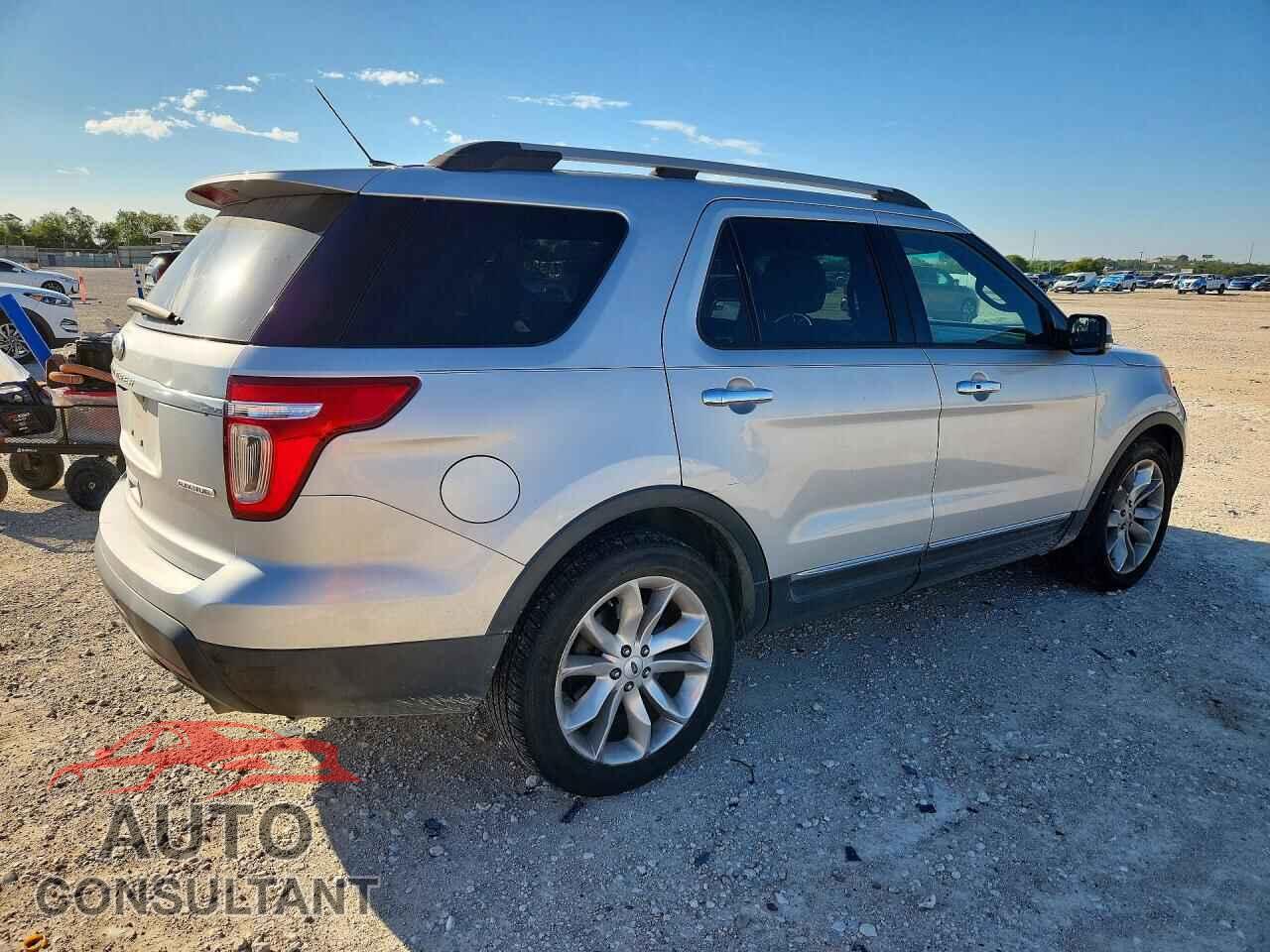 FORD EXPLORER 2015 - 1FM5K7F80FGA64265