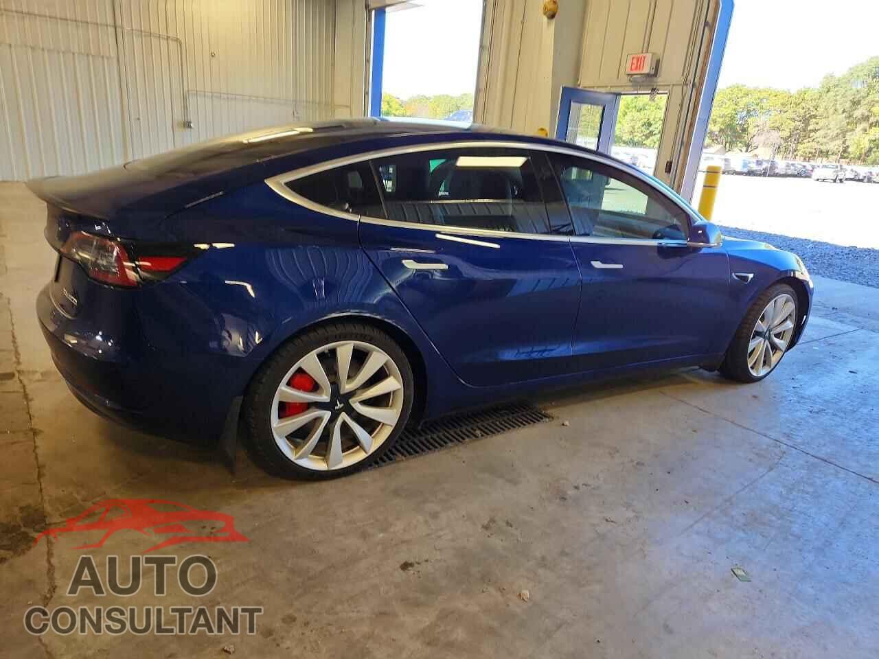TESLA MODEL 3 2019 - 5YJ3E1EB6KF413611
