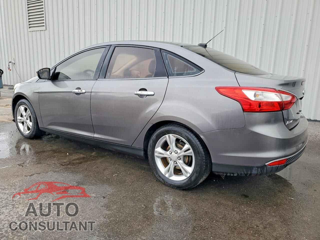 FORD FOCUS 2013 - 1FADP3F26DL220504