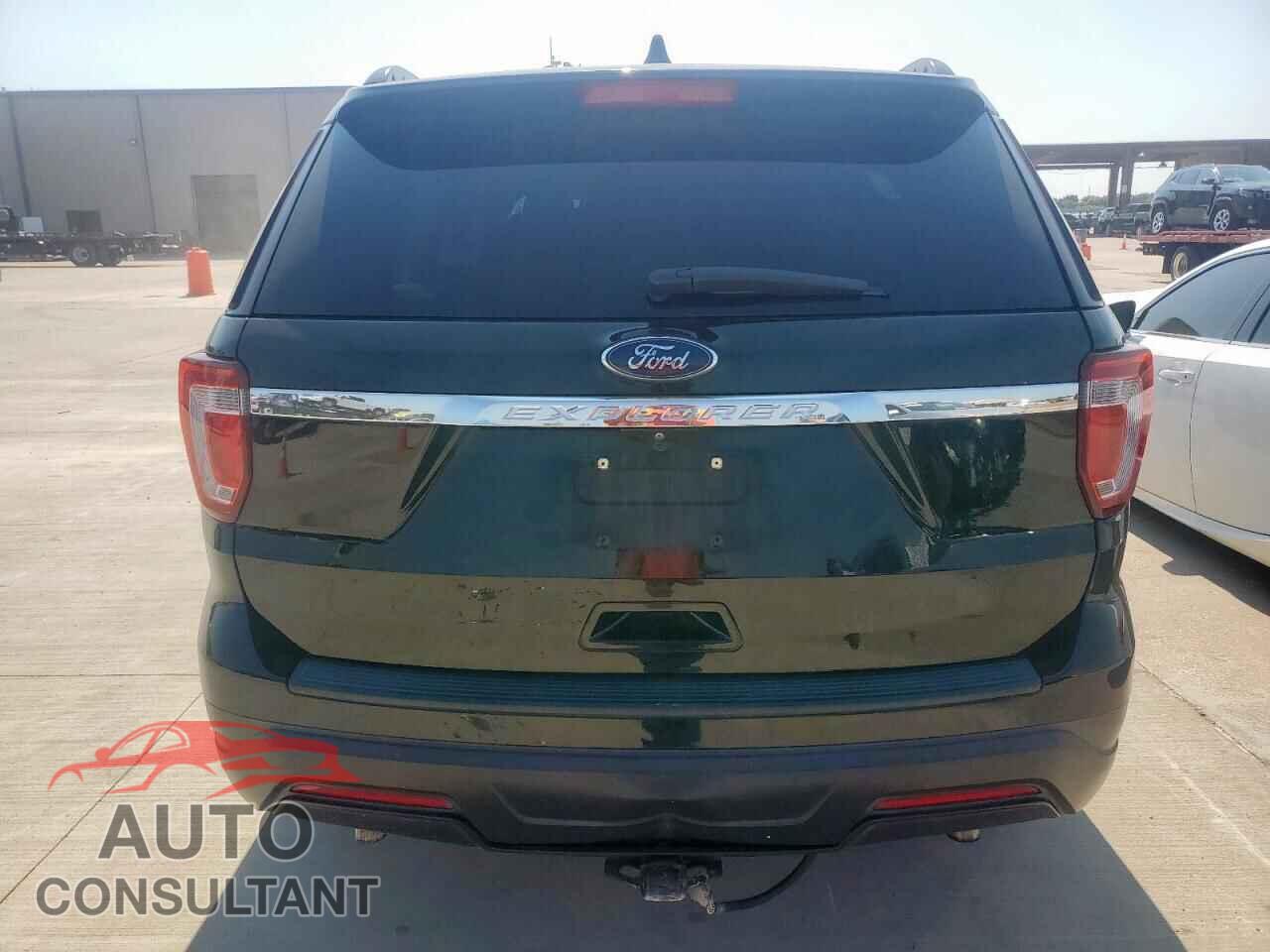 FORD EXPLORER 2018 - 1FM5K7B80JGC33005