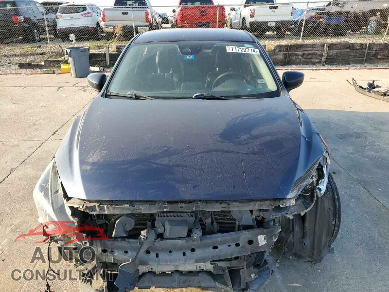 MAZDA 3 2017 - JM1BN1V74H1106818