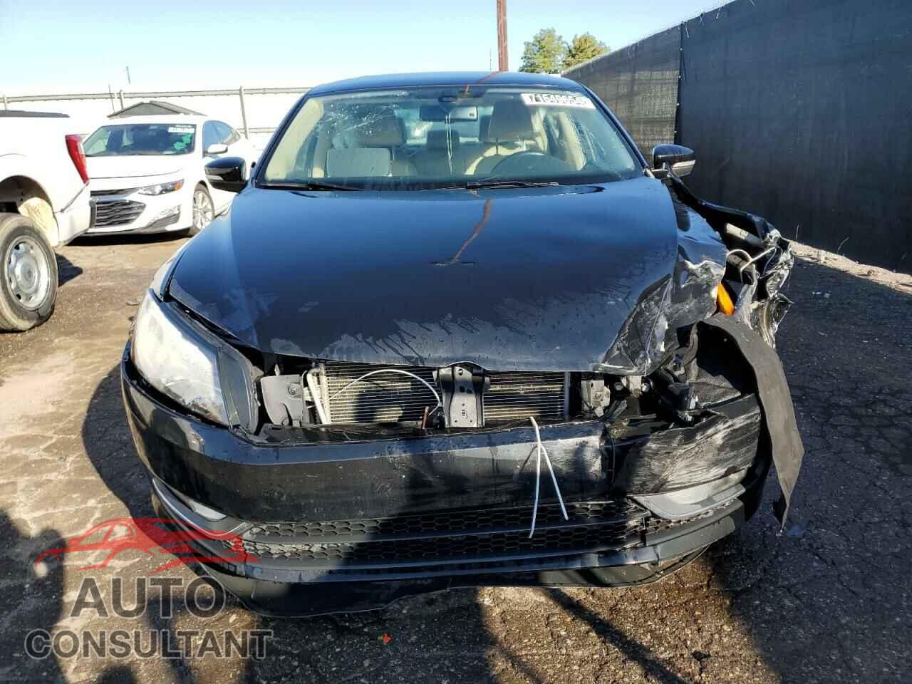 VOLKSWAGEN PASSAT 2014 - 1VWBN7A30EC001910