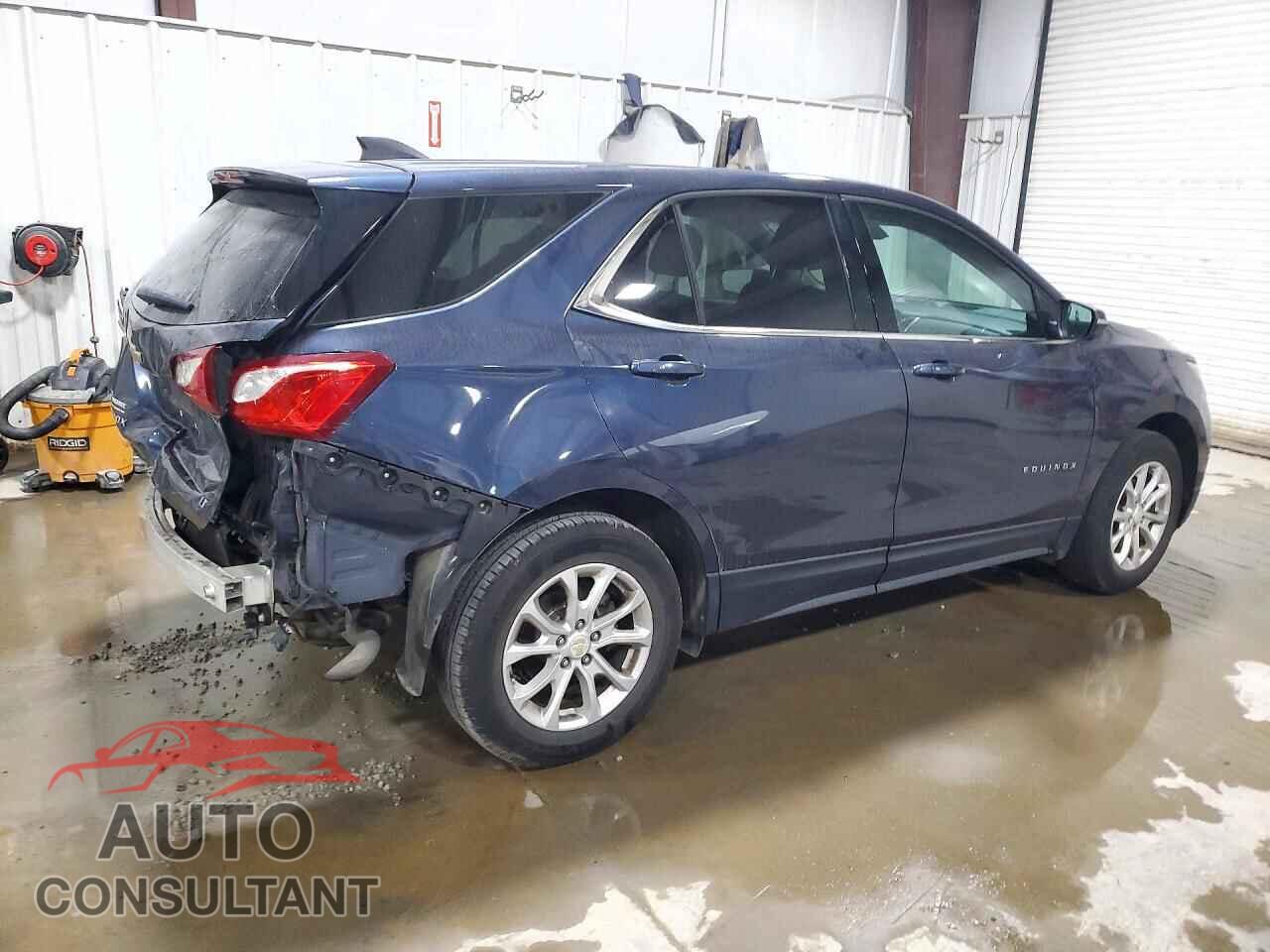 CHEVROLET EQUINOX 2018 - 3GNAXJEV8JS612863