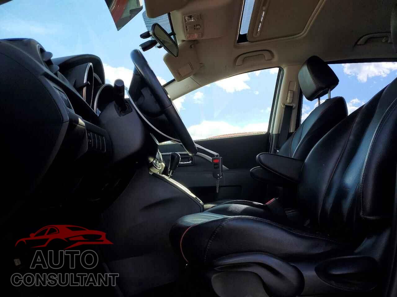 MAZDA 5 2012 - JM1CW2DL3C0123176