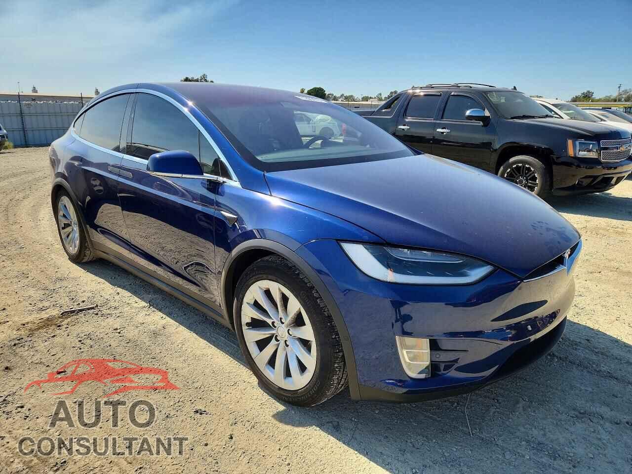 TESLA MODEL X 2018 - 5YJXCDE20JF115367