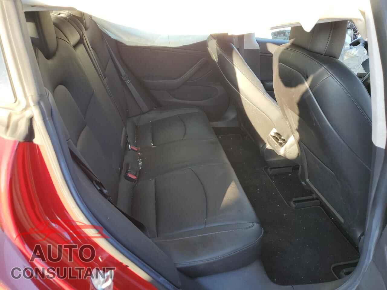 TESLA MODEL 3 2017 - 5YJ3E1EAXHF002261