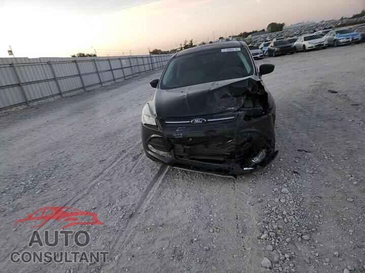 FORD ESCAPE 2014 - 1FMCU0GX3EUC70145