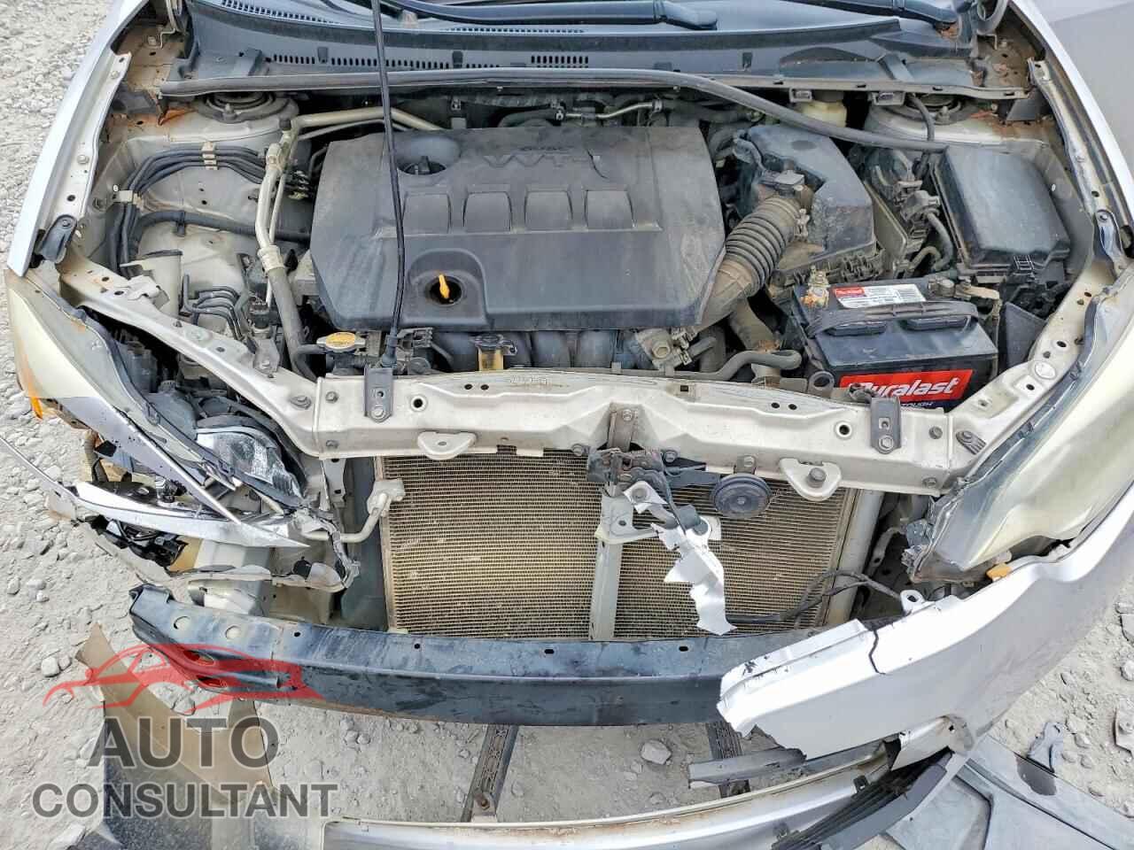 TOYOTA COROLLA 2015 - 2T1BURHE2FC420102