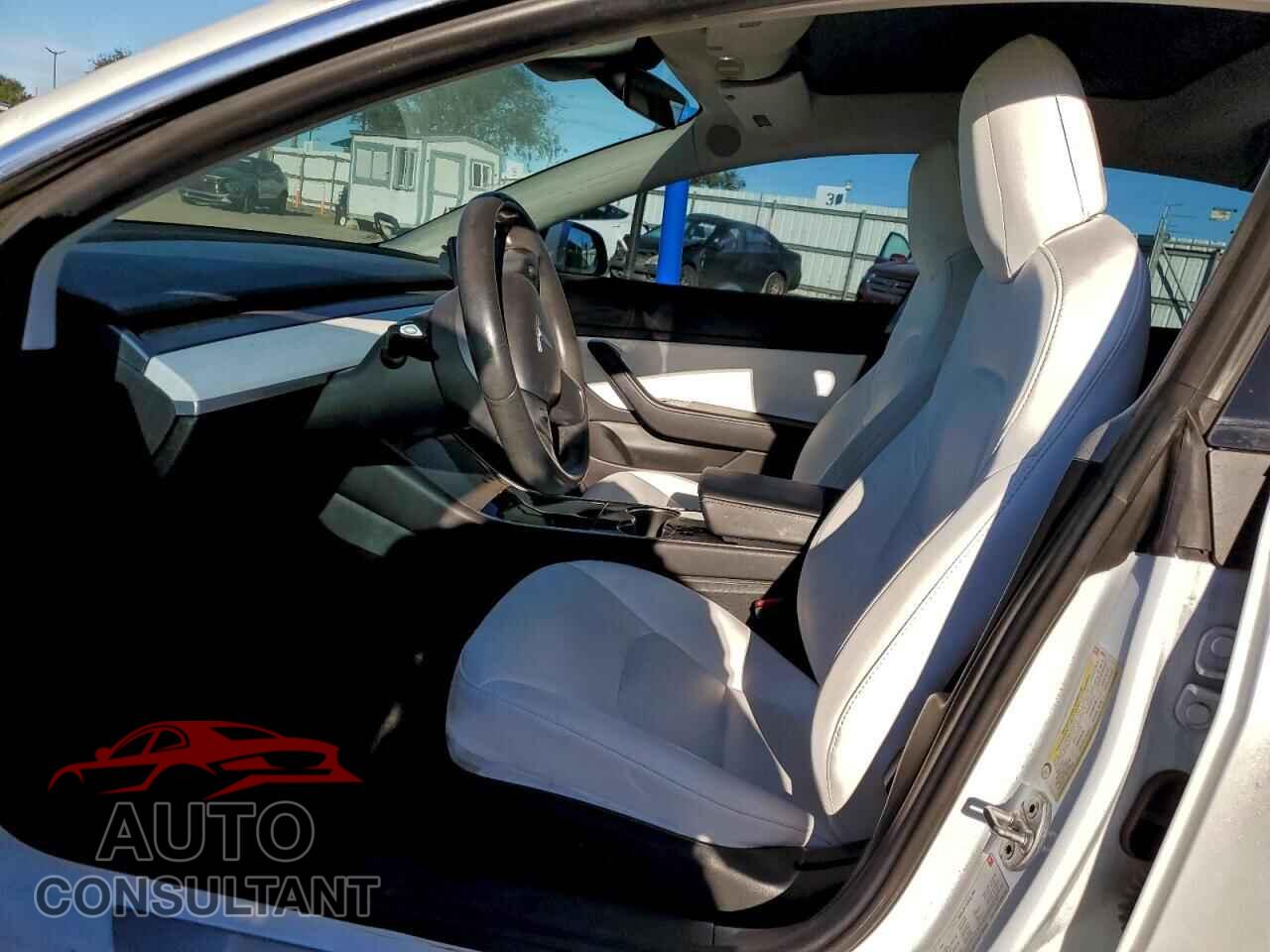 TESLA MODEL 3 2018 - 5YJ3E1EA8JF168848