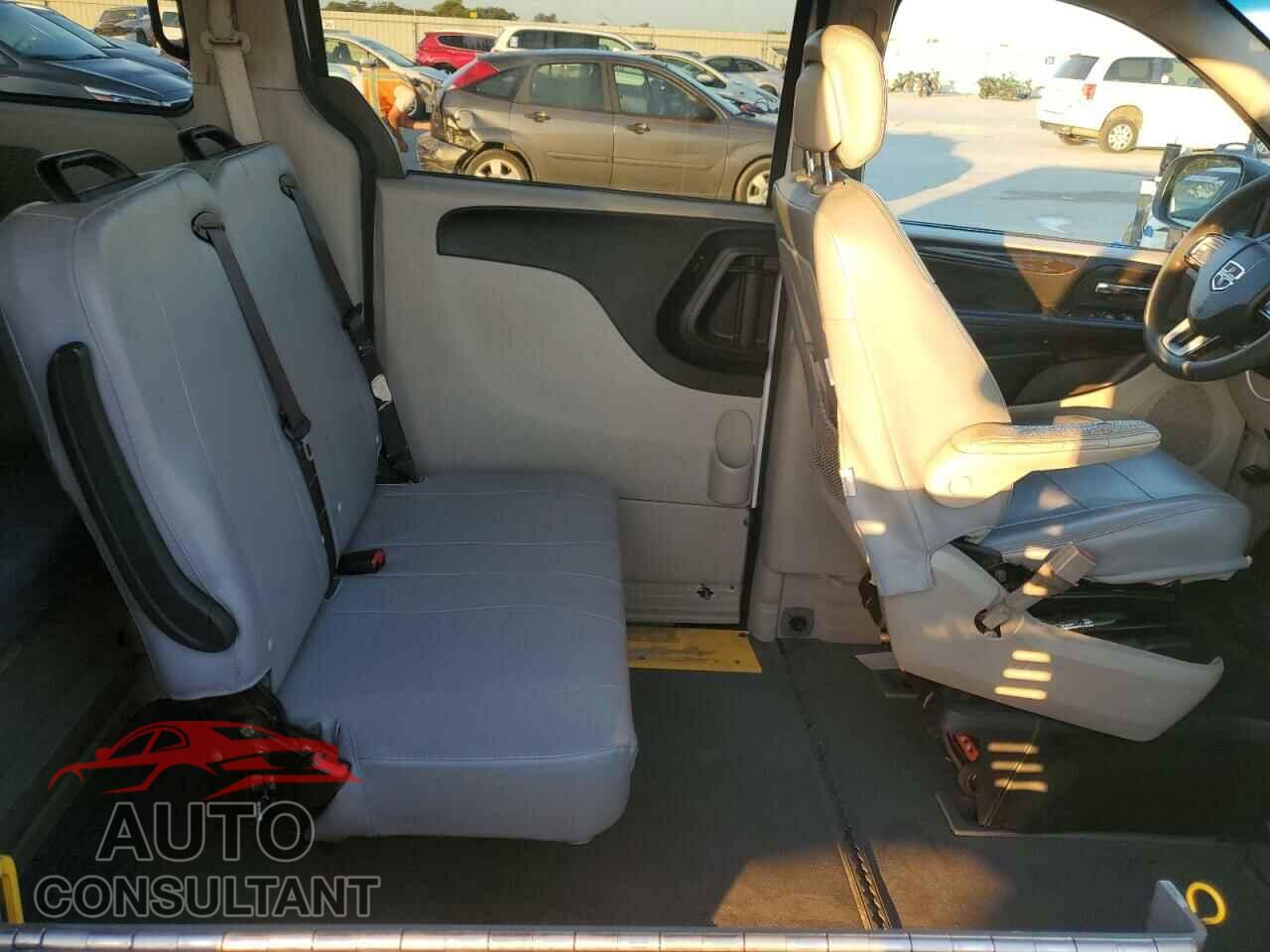 DODGE CARAVAN 2017 - 2C4RDGBG4HR762215