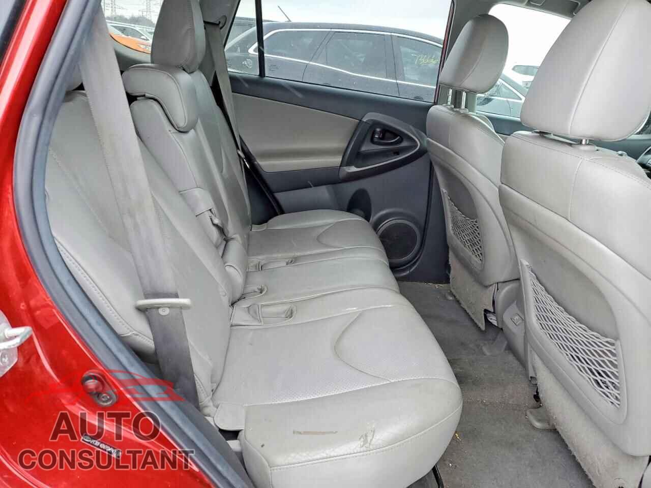 TOYOTA RAV4 2012 - 2T3DF4DV7CW242538