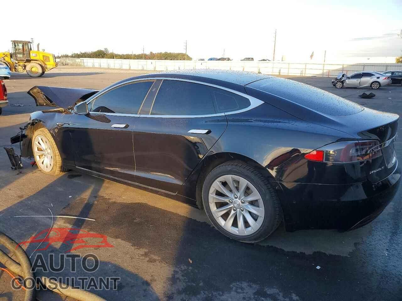 TESLA MODEL S 2017 - 5YJSA1E27HF190771