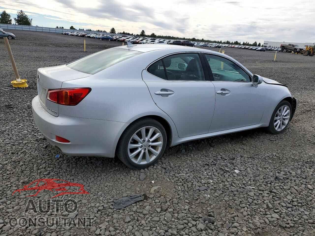 LEXUS IS 2009 - JTHCK262092028893