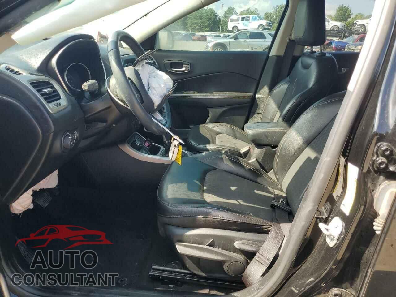 JEEP COMPASS 2019 - 3C4NJDBB3KT713568