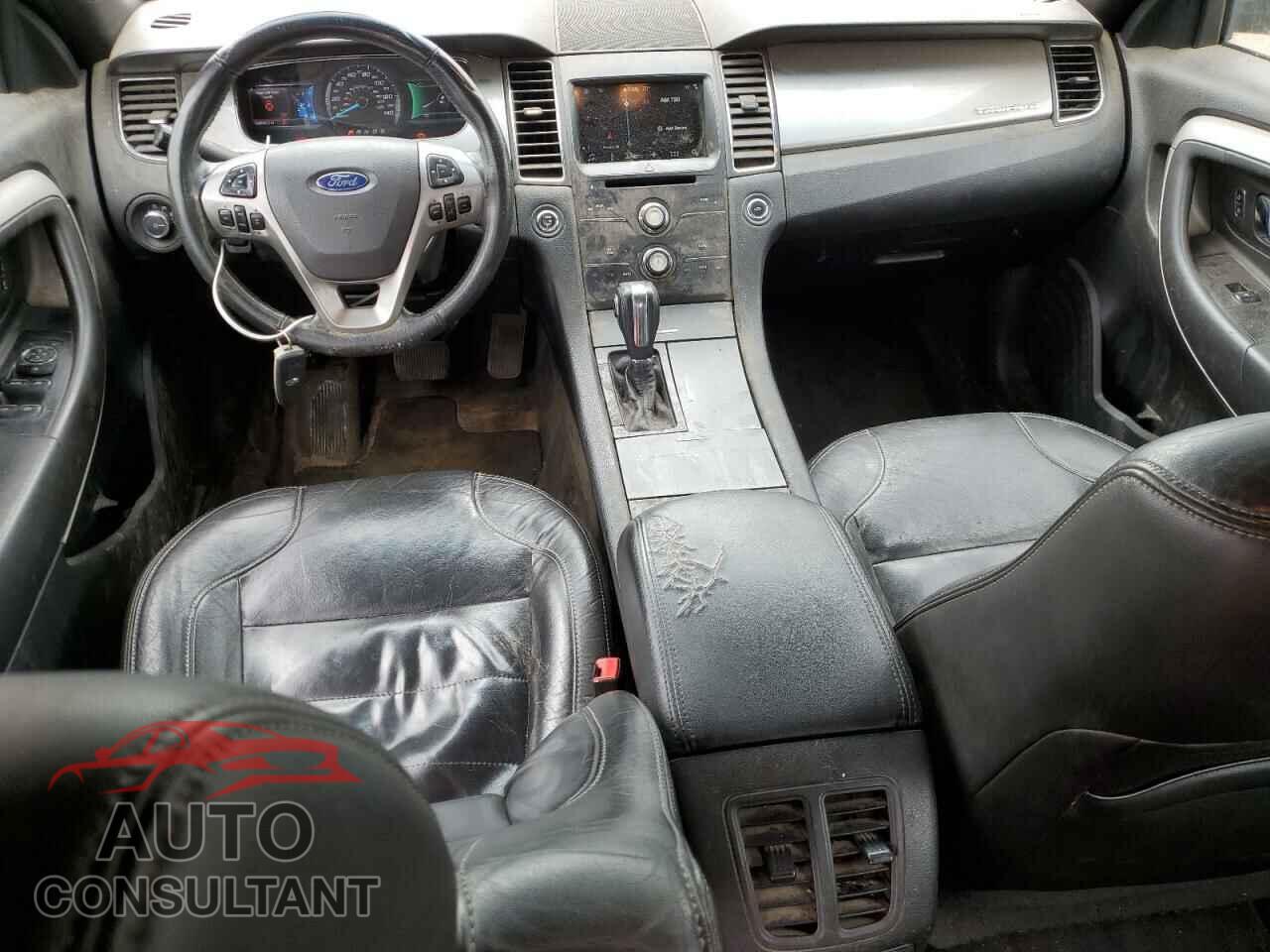 FORD TAURUS 2017 - 1FAHP2E88HG118587