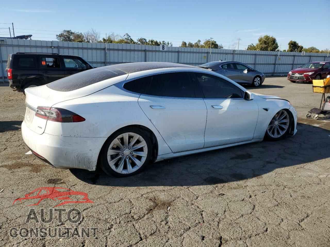 TESLA MODEL S 2017 - 5YJSA1E2XHF193518
