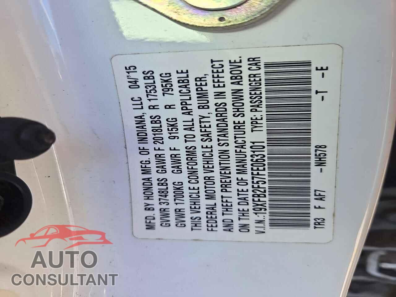 HONDA CIVIC 2015 - 19XFB2F57FE063101