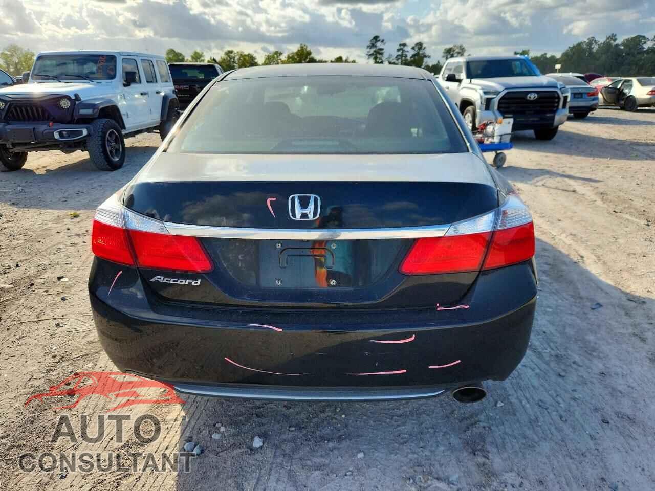 HONDA ACCORD 2015 - 1HGCR2F3XFA130307