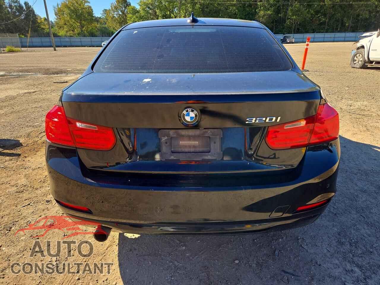 BMW 3 SERIES 2015 - WBA3B1G57FNT63760