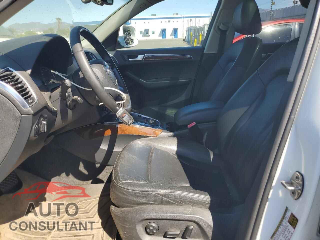 AUDI Q5 2012 - WA1LFAFP3CA088444