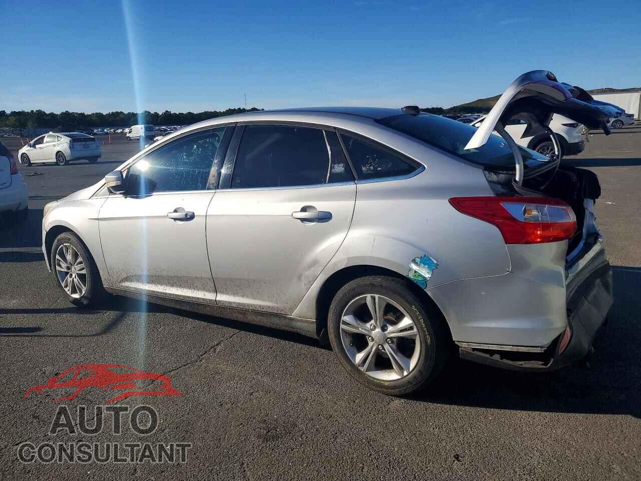 FORD FOCUS 2012 - 1FAHP3H24CL386680