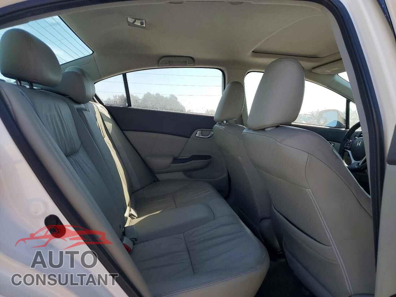 HONDA CIVIC 2012 - 2HGFB2F95CH588484