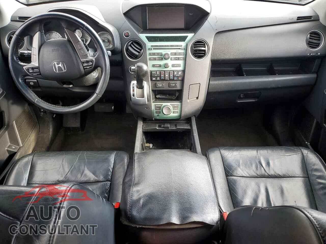 HONDA PILOT 2011 - 5FNYF4H78BB001587