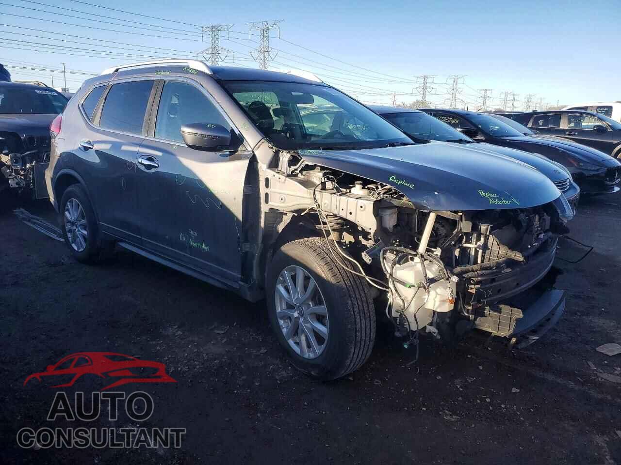NISSAN ROGUE 2017 - KNMAT2MV2HP591528