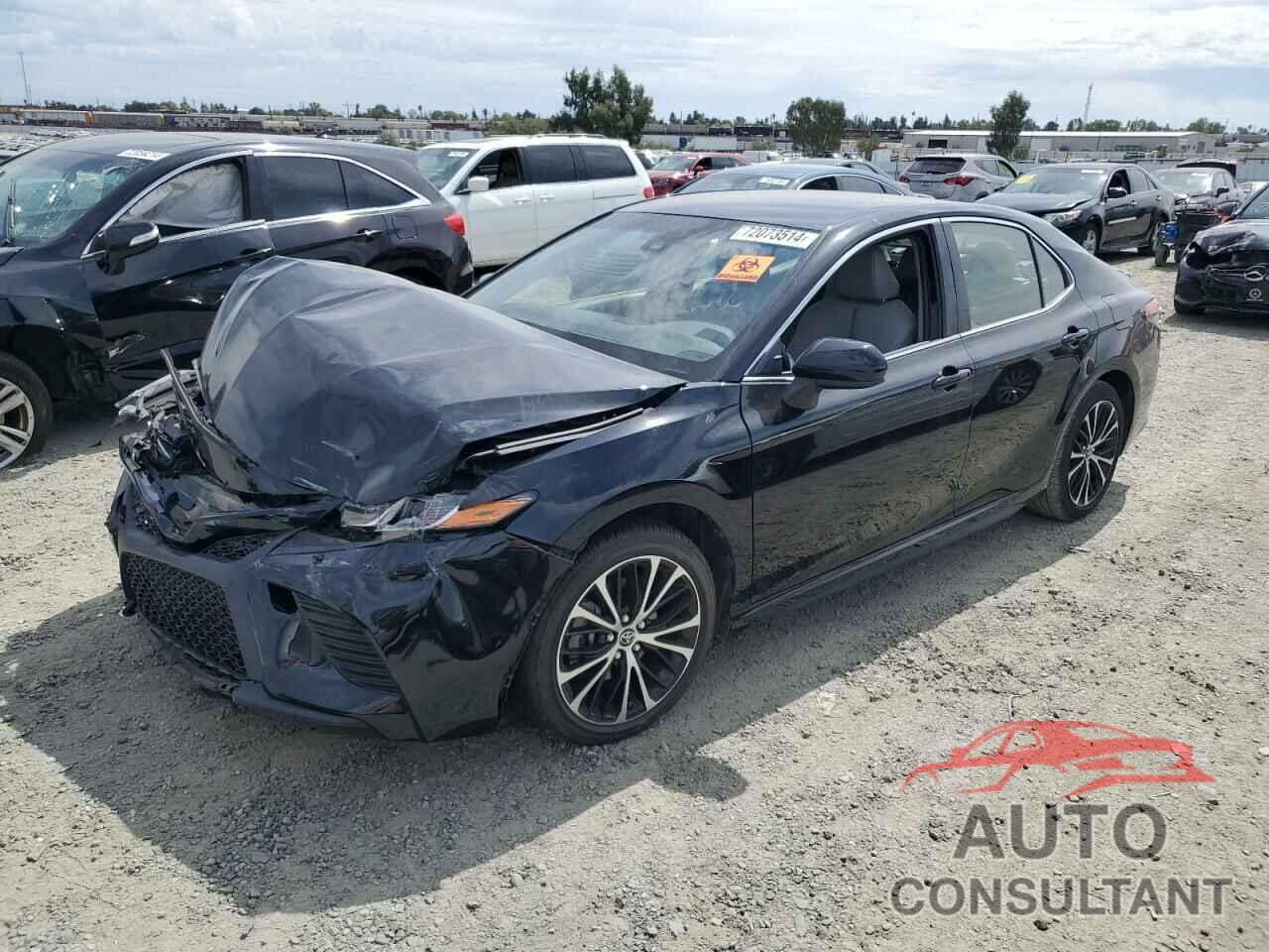 TOYOTA CAMRY 2018 - JTNB11HK2J3044580
