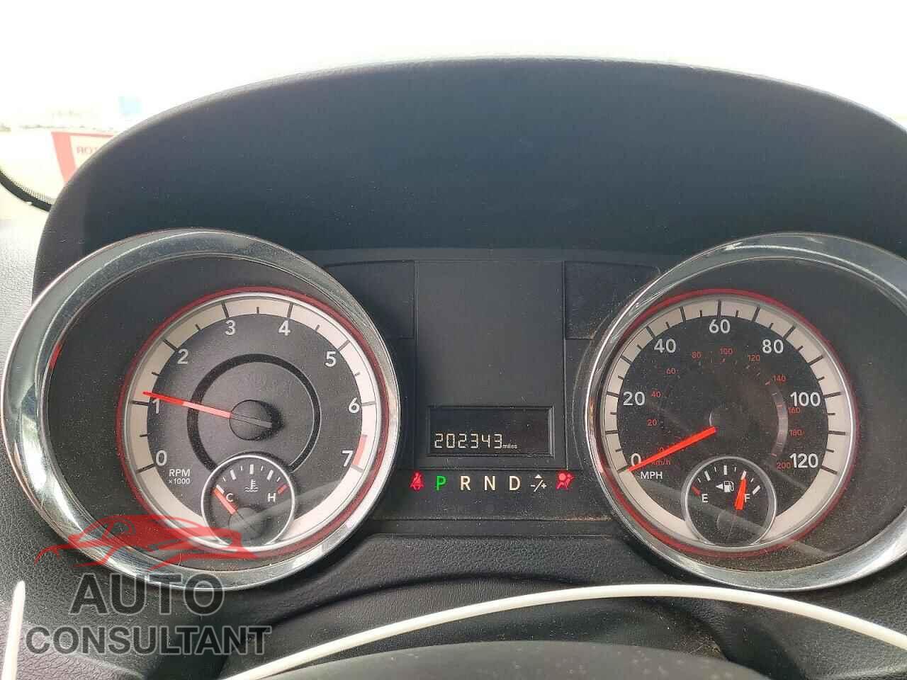 DODGE CARAVAN 2015 - 2C4RDGBG5FR575773