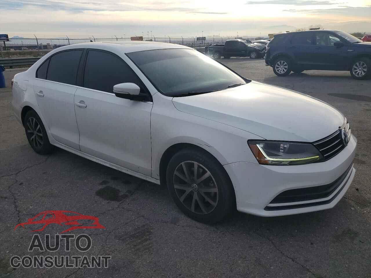 VOLKSWAGEN JETTA 2017 - 3VWDB7AJ3HM314971