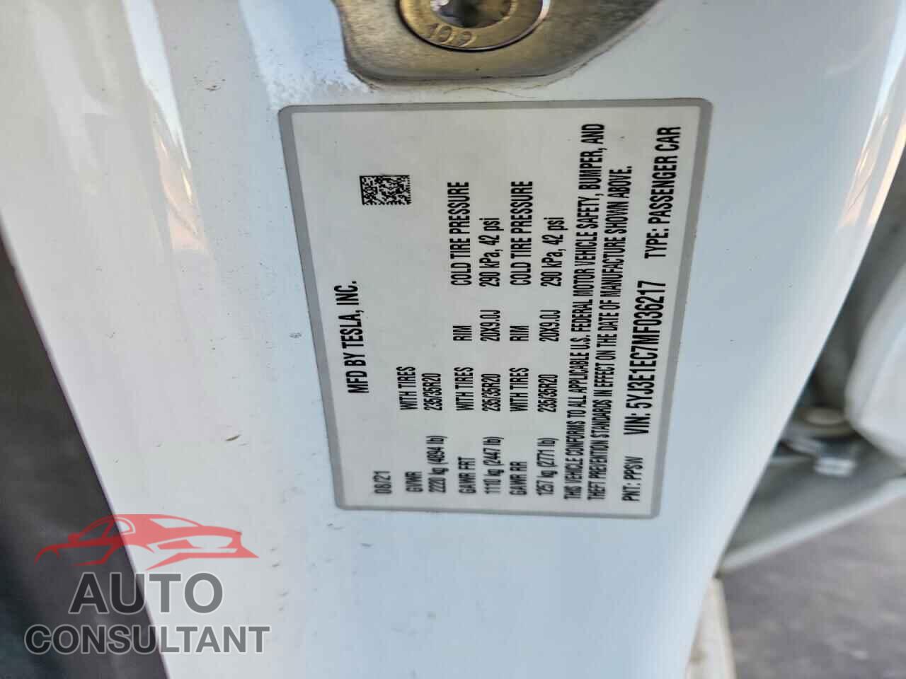 TESLA MODEL 3 2021 - 5YJ3E1EC7MF036217