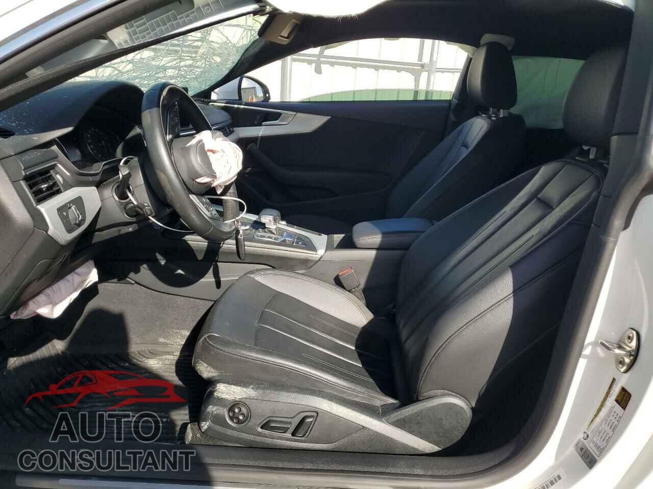 AUDI A5 2018 - WAUNNAF51JA103047