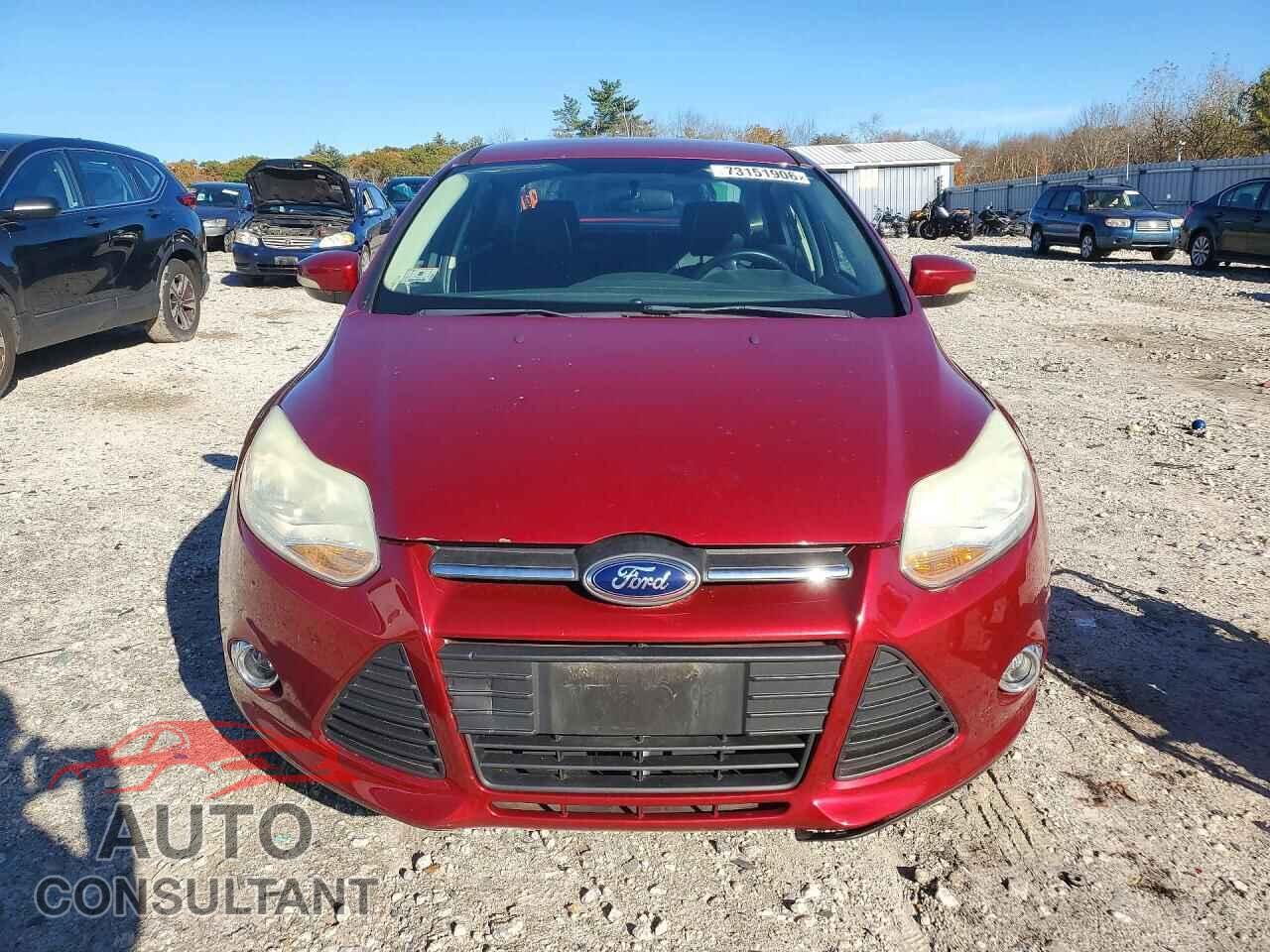 FORD FOCUS 2014 - 1FADP3F2XEL215193