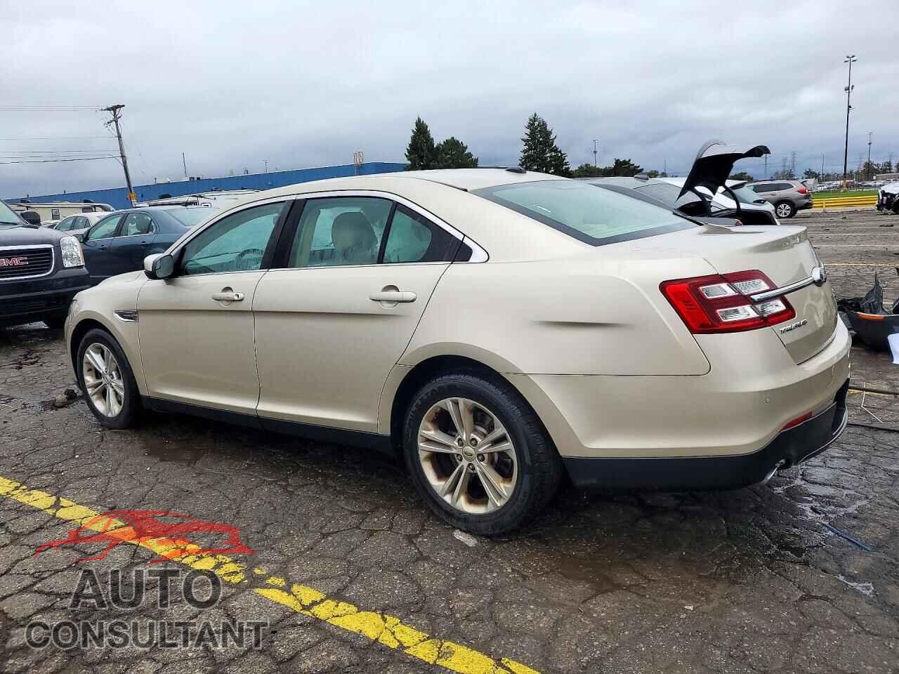 FORD TAURUS 2017 - 1FAHP2E83HG133191